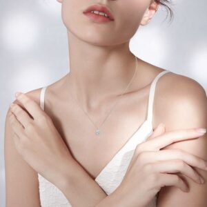 0.5-carat-square-moissanite-silver-necklace-for-women.jpg