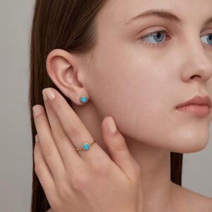 Ladies-wearing-turquoise-and-sunstone-rings.jpg